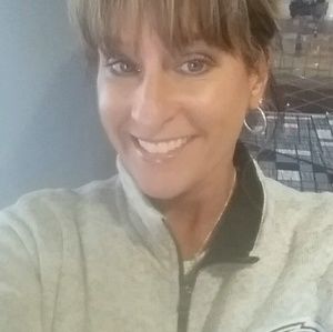 Meet your Posher, Deborah